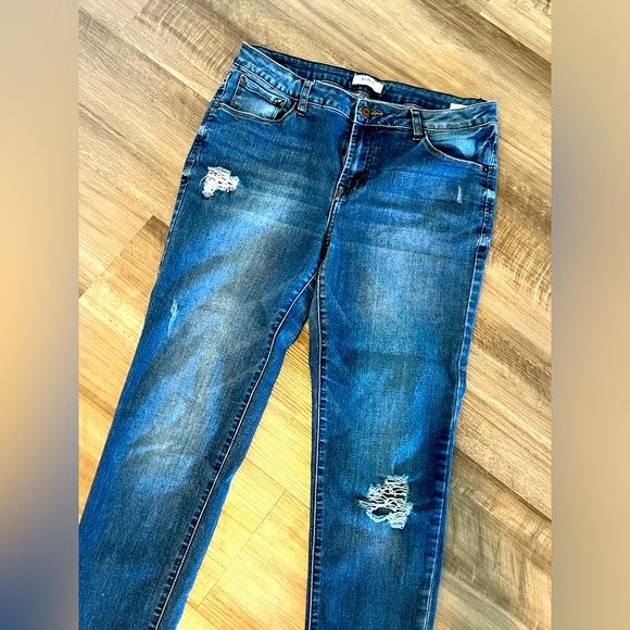 Kensie skinny jean size 8/29 - Picture 2 of 2